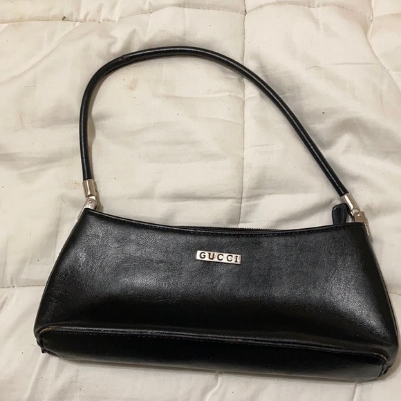 Black Gucci handbag - Picture 1 of 1